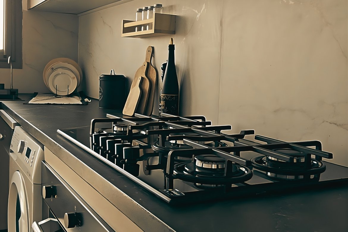 Résidence Glorious Zenata - Glorious Groupe Cuisine-plaque-dans-un-appartement-à-zenata